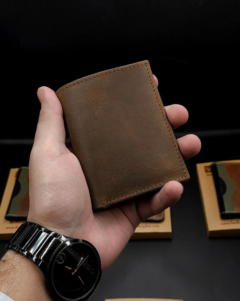 Slim Mini Leather Wallet