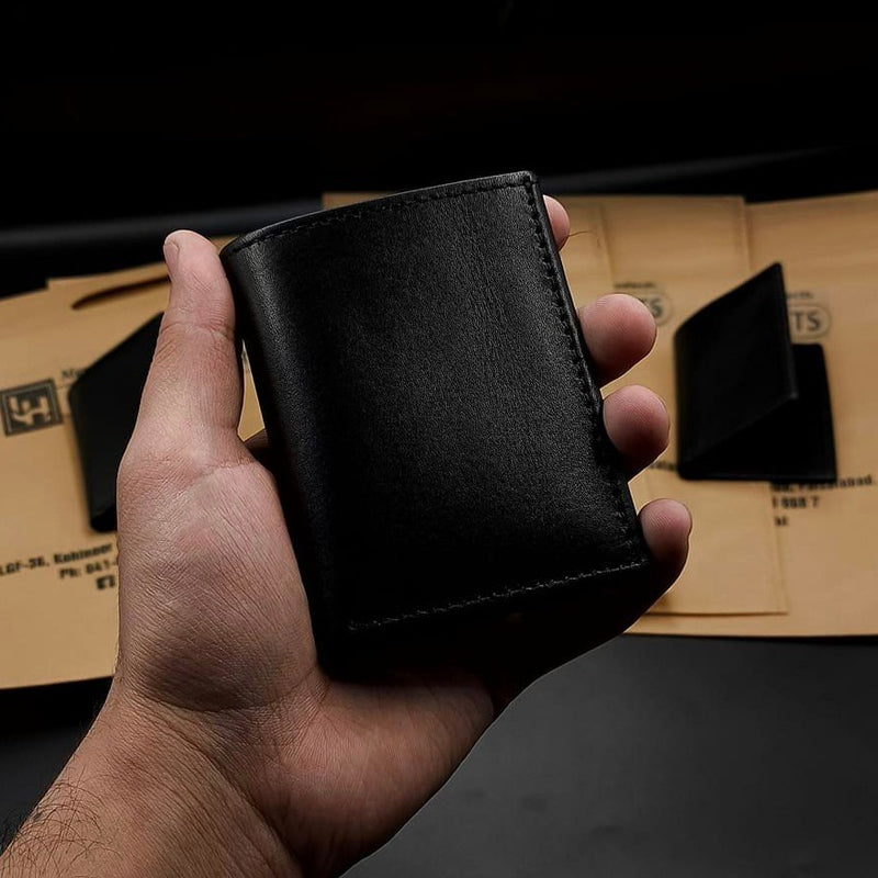 Slim Mini Leather Wallet